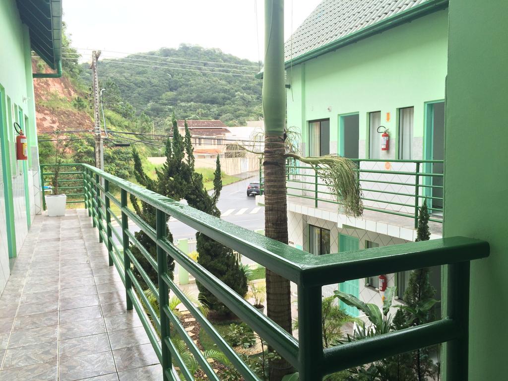 Hotel Pousada Reimar บัลเนอาริโอ กังโบริว ภายนอก รูปภาพ
